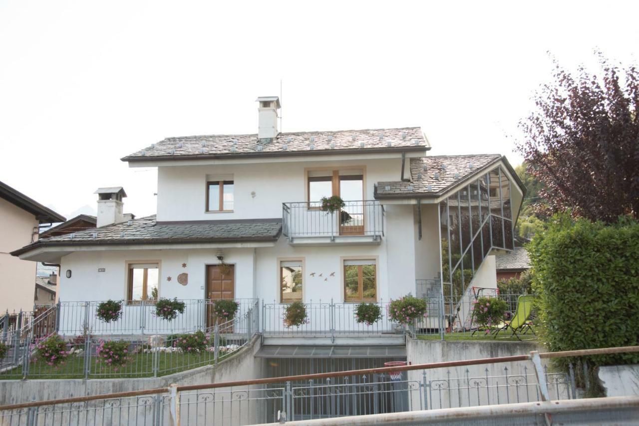 Serena Apartment *